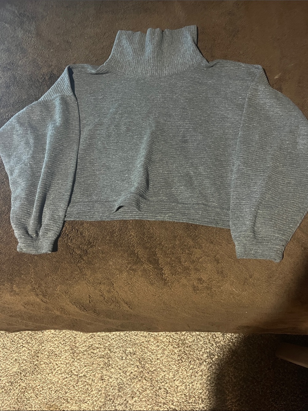 90 Degree By Reflex Heather Gray Cropped Ribbed Turtleneck Sweater